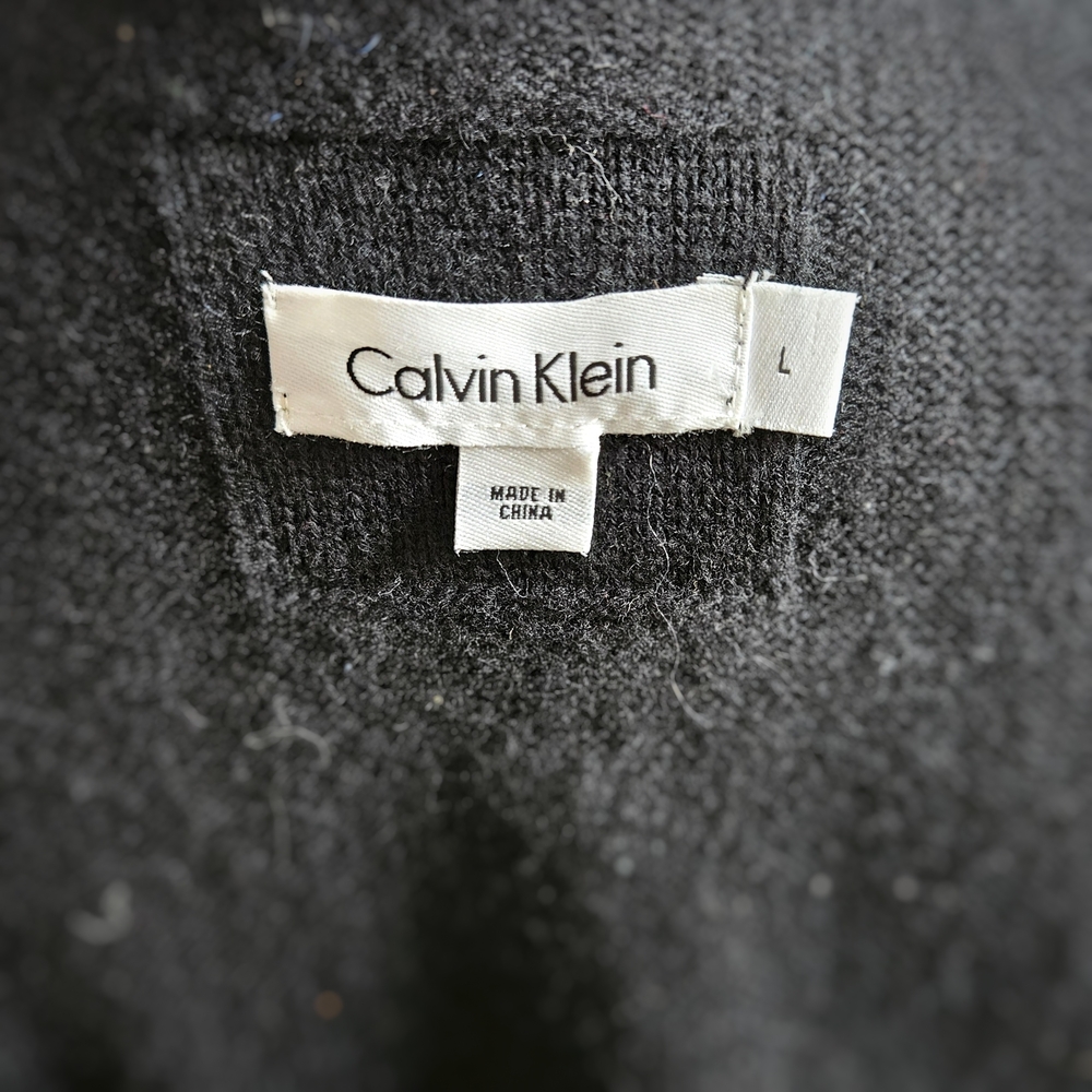 Calvin Klein Black Button-Up Vest - Picture 5 of 6